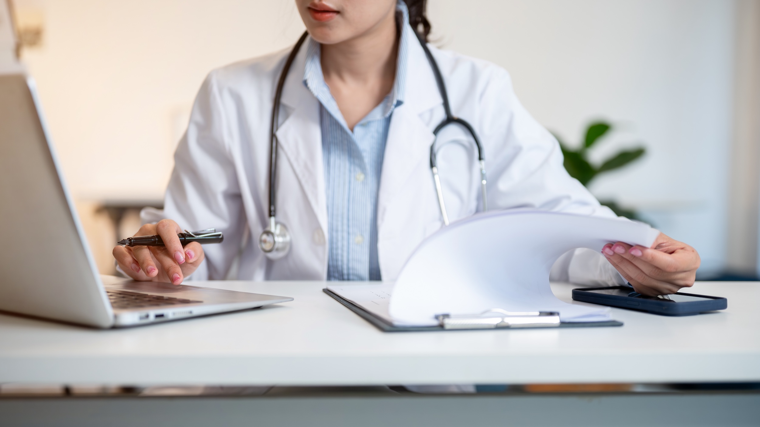 2026 LFP billing checklist for BC family doctors and MOAs by ClinicAid.